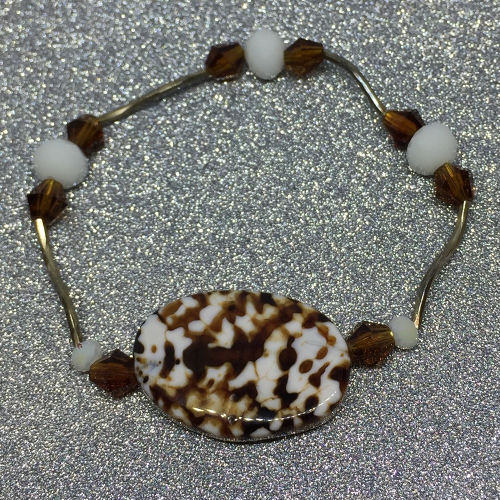 Brown and white glass bracelet